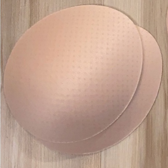 ❤️ Two New Lululemon Bra Insert Pads Size 6 NWOT - Picture 1 of 2